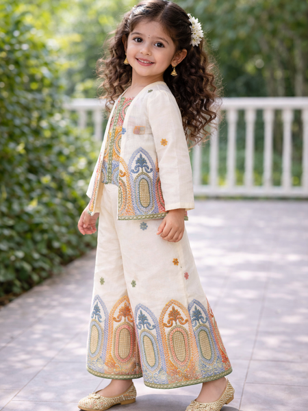 Ivory Elan Festive Set