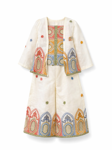 Ivory Elan Festive Set